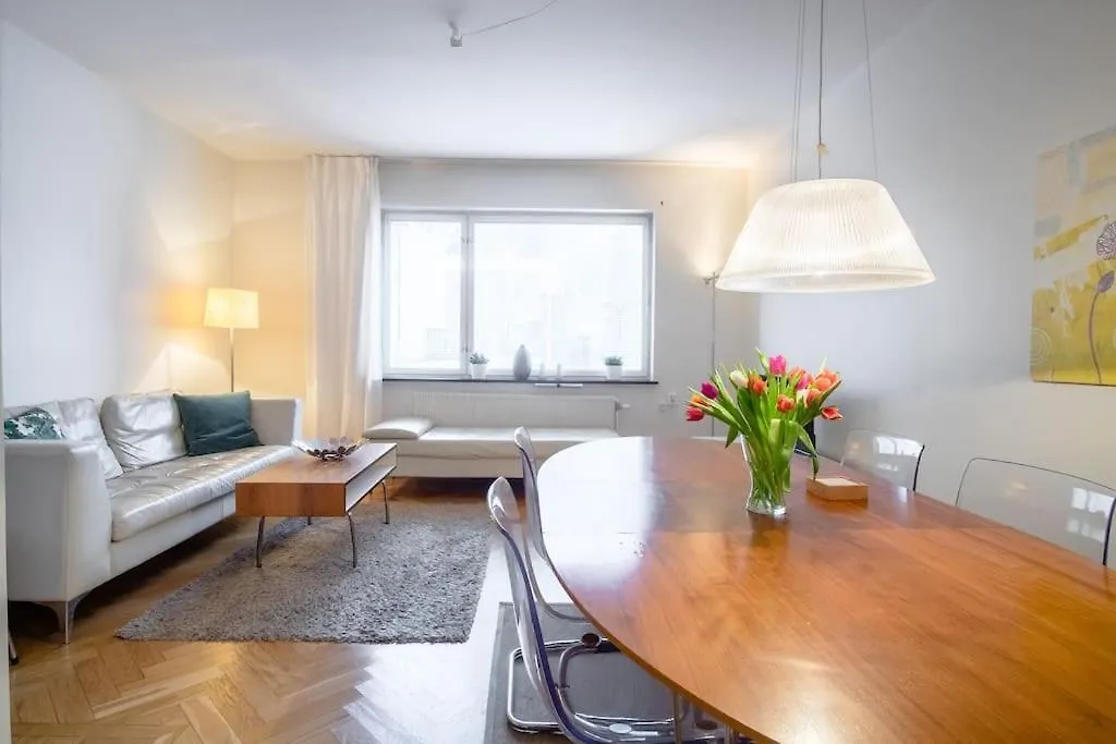 Stockholm Checkin Apartment Alvik